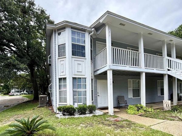 2813 Langley Ave, Pensacola, FL 32504