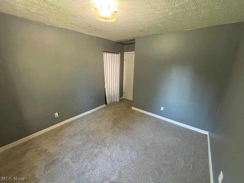 9888 Short Drive , Windham, OH 44288 Photo 10
