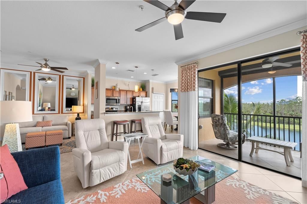 9723 Acqua Ct, Unit 345, Naples, FL 34113 Photo