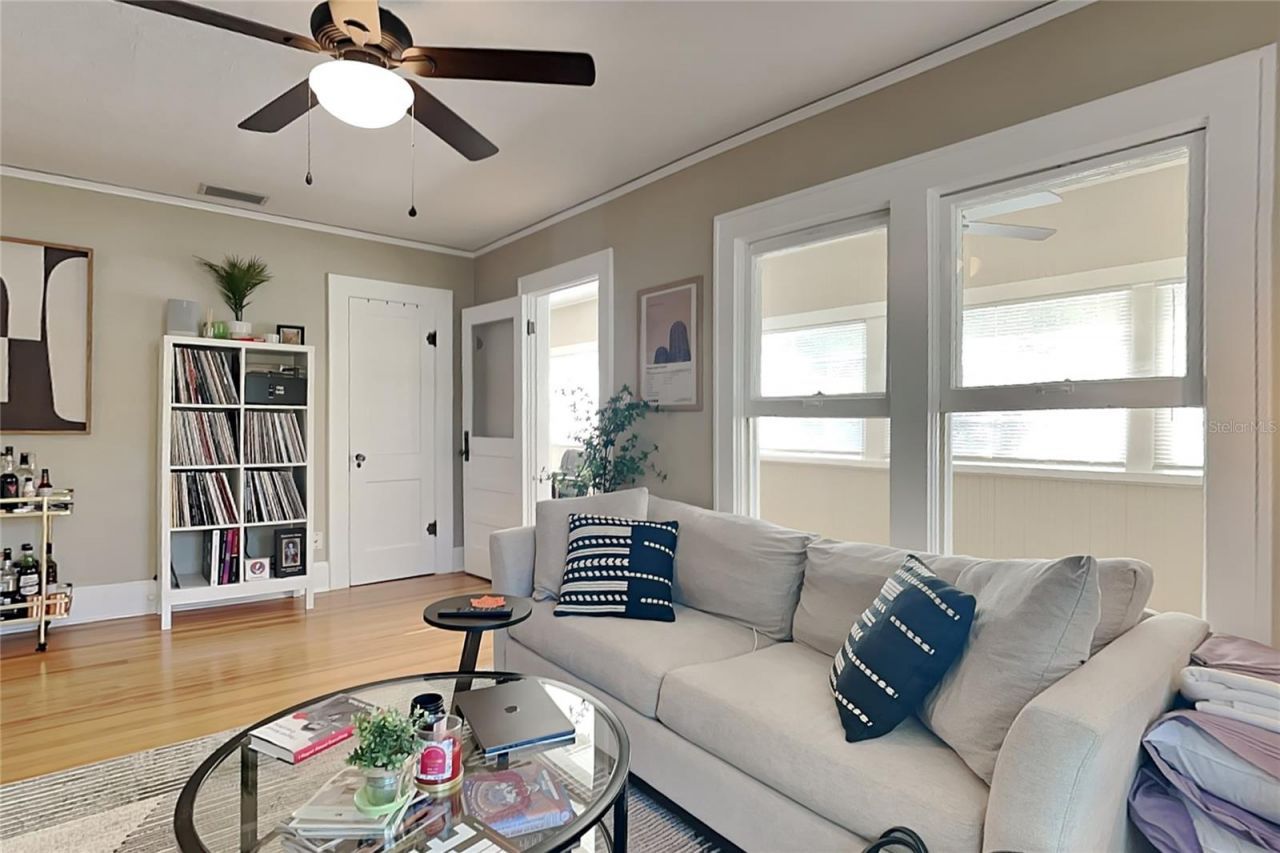 1601 11 Street N, Saint Petersburg, FL 33704 Photo