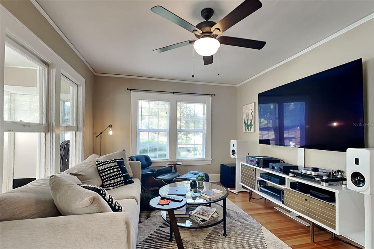 1601 11 Street N, Saint Petersburg, FL 33704 Photo