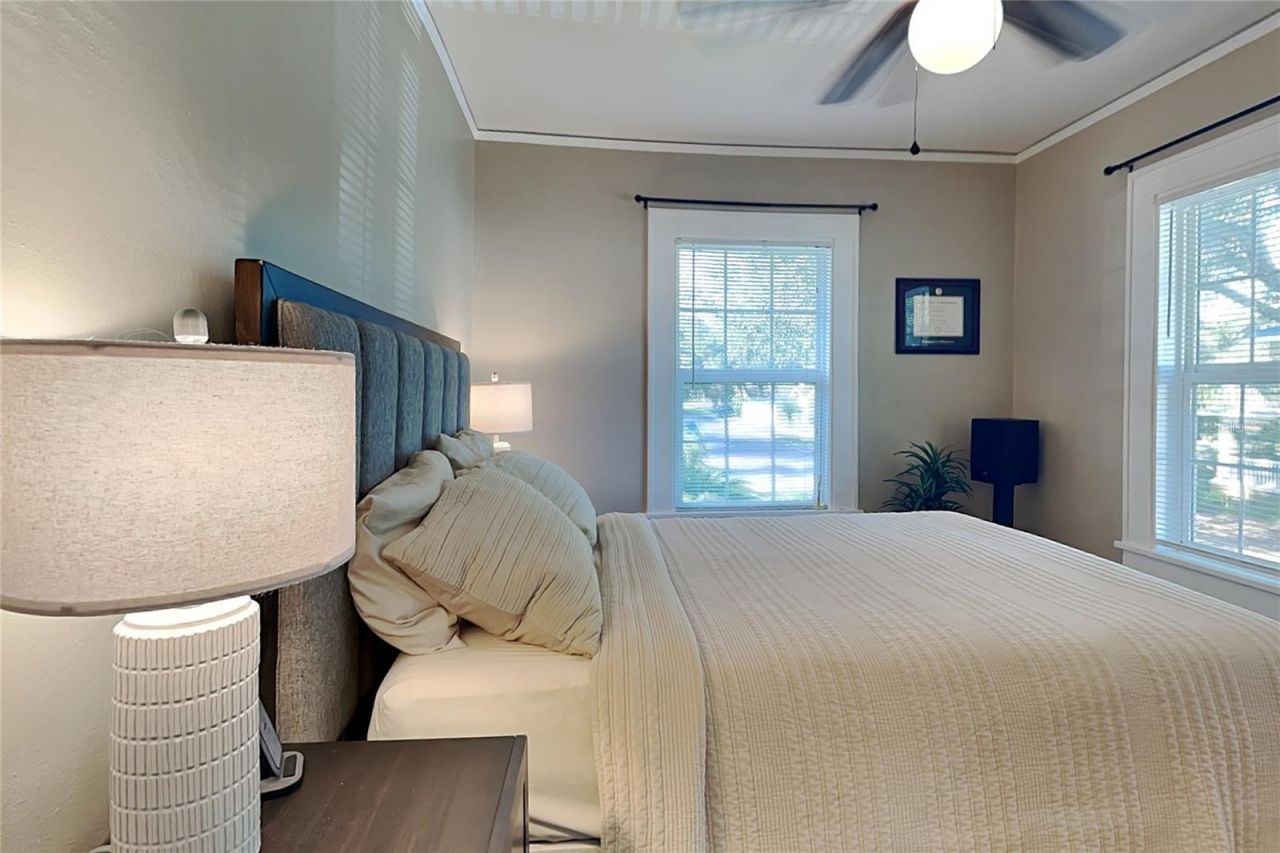 1601 11 Street N, Saint Petersburg, FL 33704 Photo