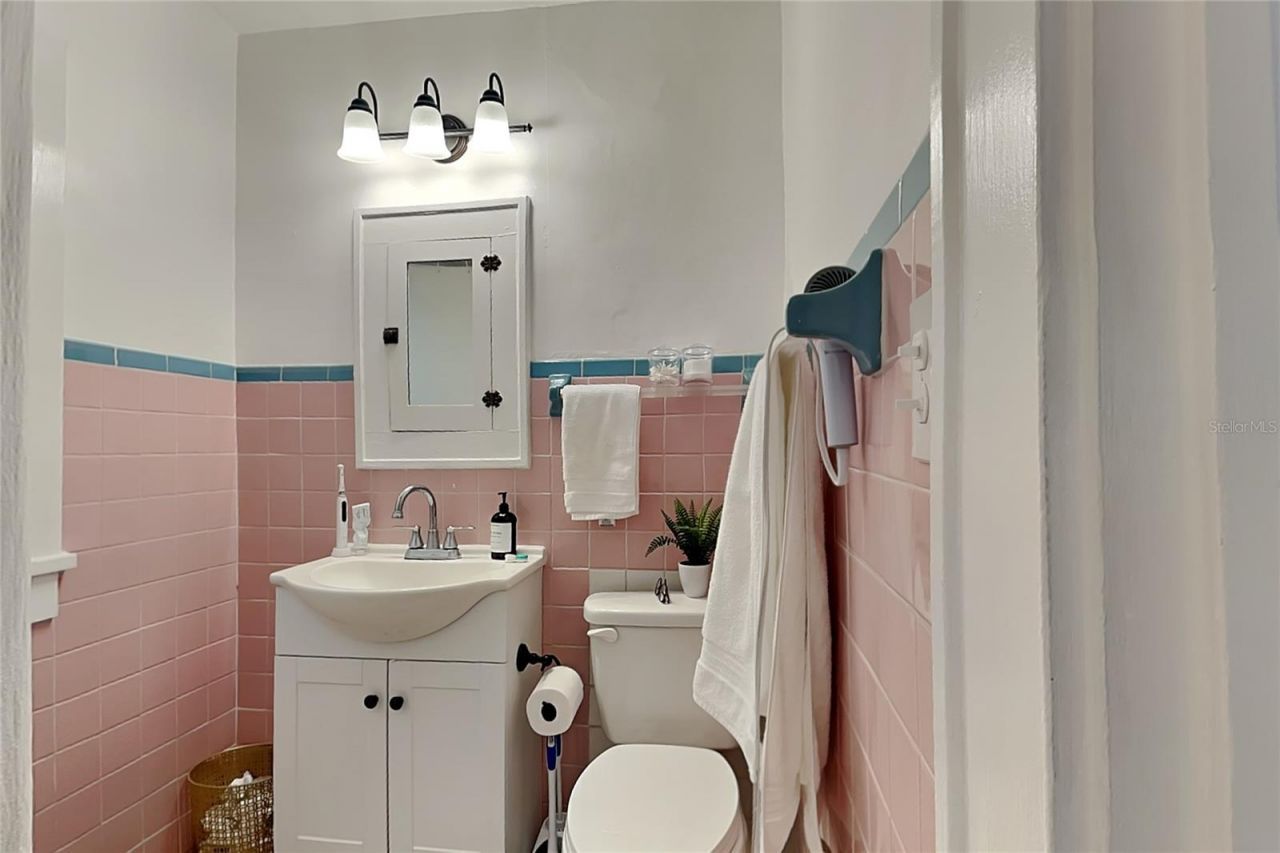 1601 11 Street N, Saint Petersburg, FL 33704 Photo