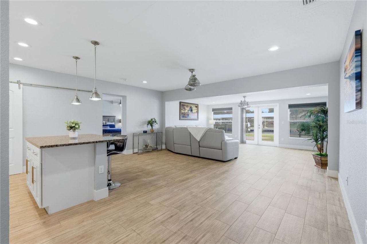 712 Poinsettia Avenue, Ellenton, FL 34222 Photo