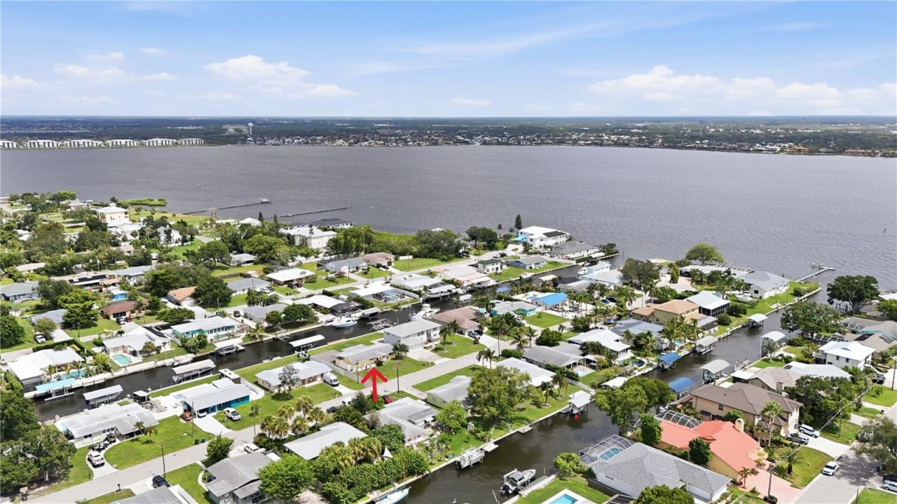 712 Poinsettia Avenue, Ellenton, FL 34222 Photo