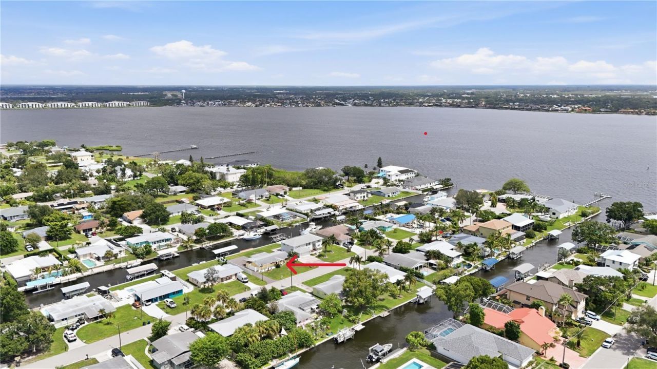 712 Poinsettia Avenue, Ellenton, FL 34222 Photo