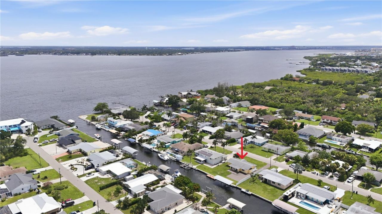 712 Poinsettia Avenue, Ellenton, FL 34222 Photo