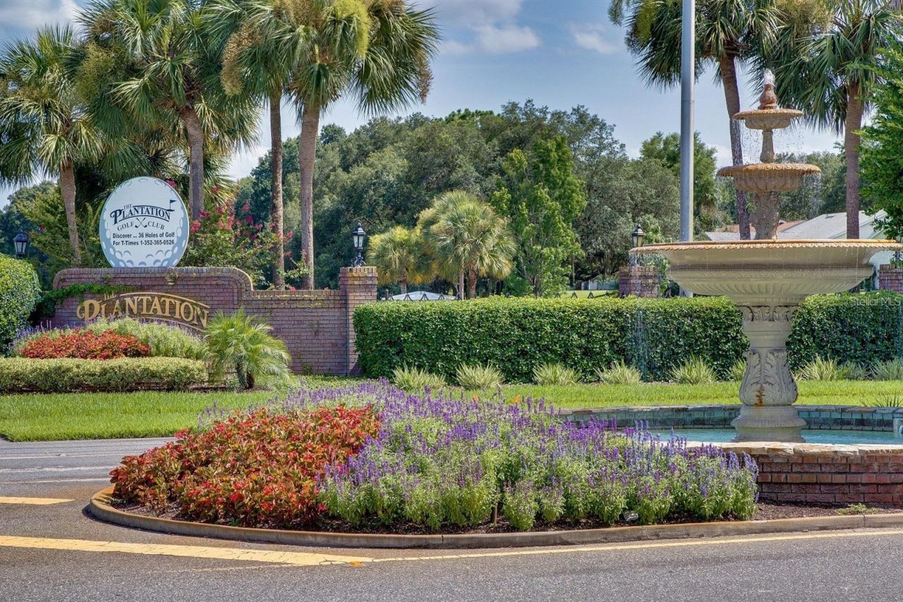 24403 Amberleaf Court , Leesburg, FL 34748 Photo