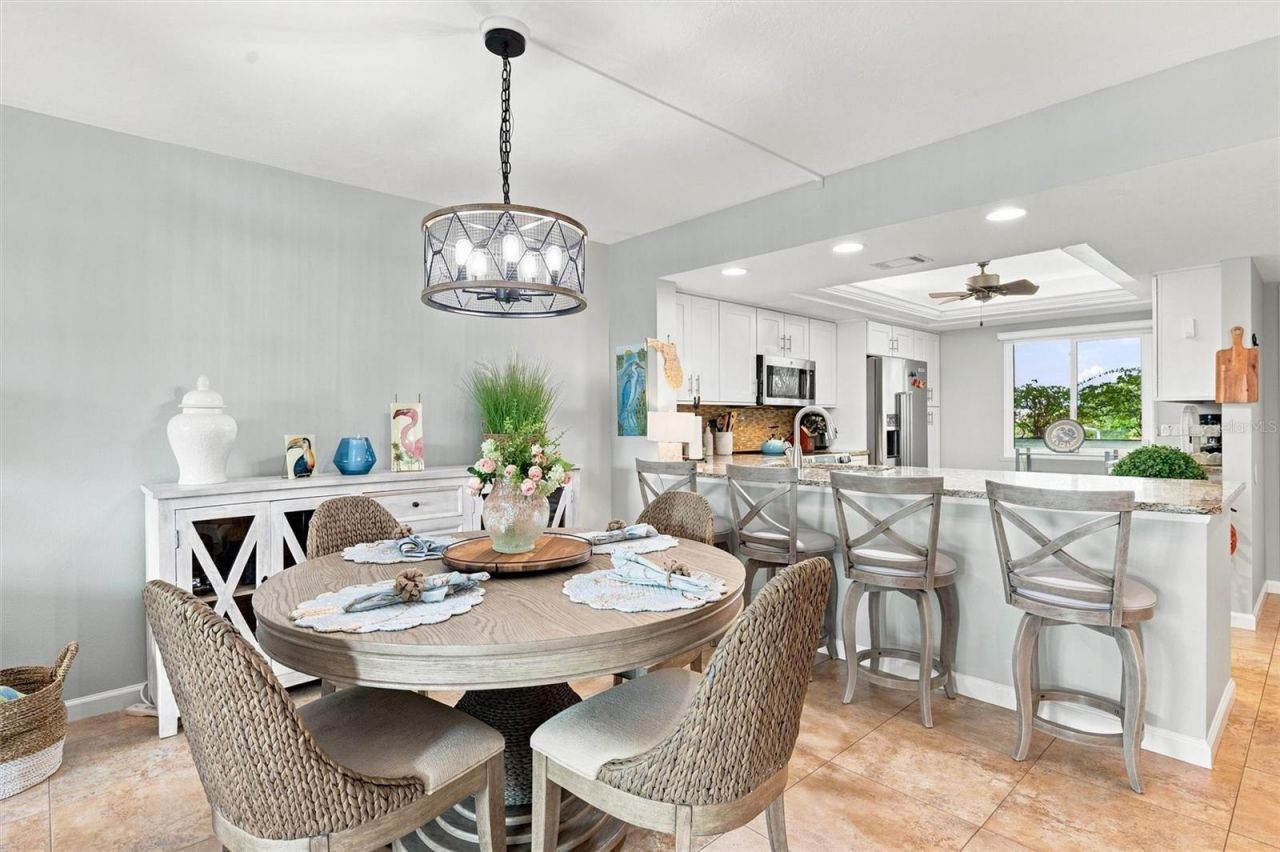 9604 Cortez Road W, Unit 422, Bradenton, FL 34210 Photo