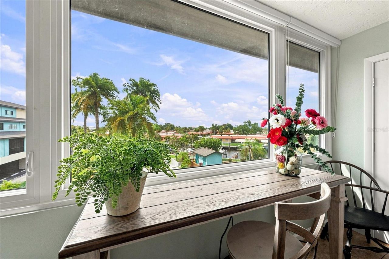 9604 Cortez Road W, Unit 422, Bradenton, FL 34210 Photo