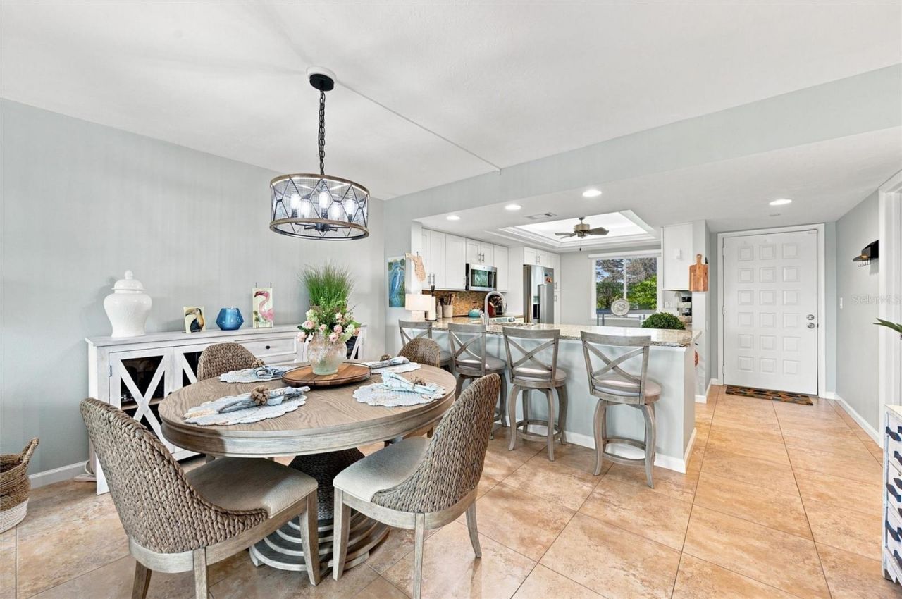 9604 Cortez Road W, Unit 422, Bradenton, FL 34210 Photo