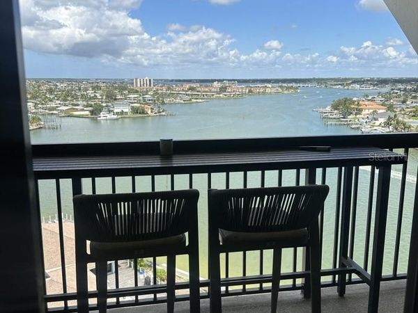 9425 BLIND PASS ROAD , Unit 1207, ST PETERSBURG, FL 33706