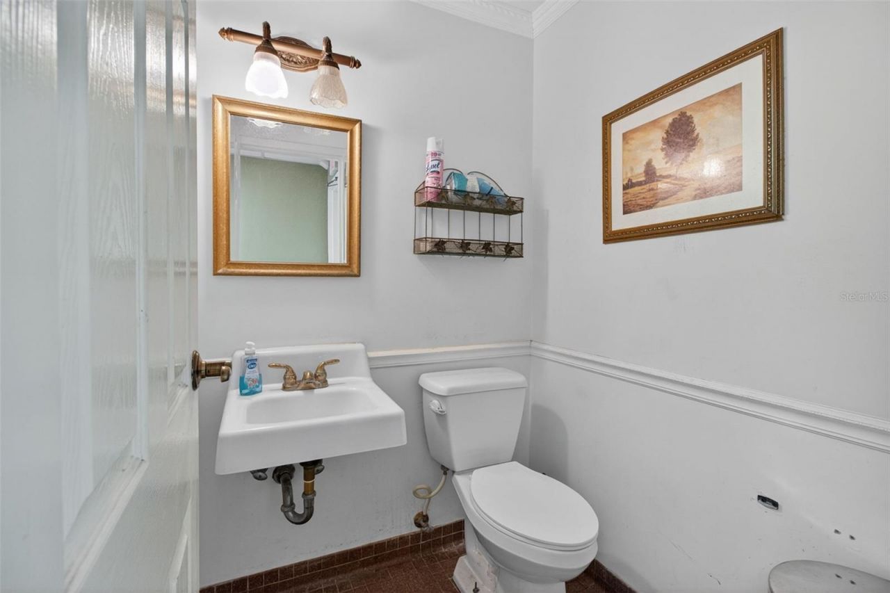 2039 Indian Rocks Road S, Largo, FL 33774 Photo