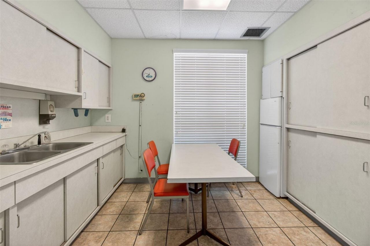 2039 Indian Rocks Road S, Largo, FL 33774 Photo