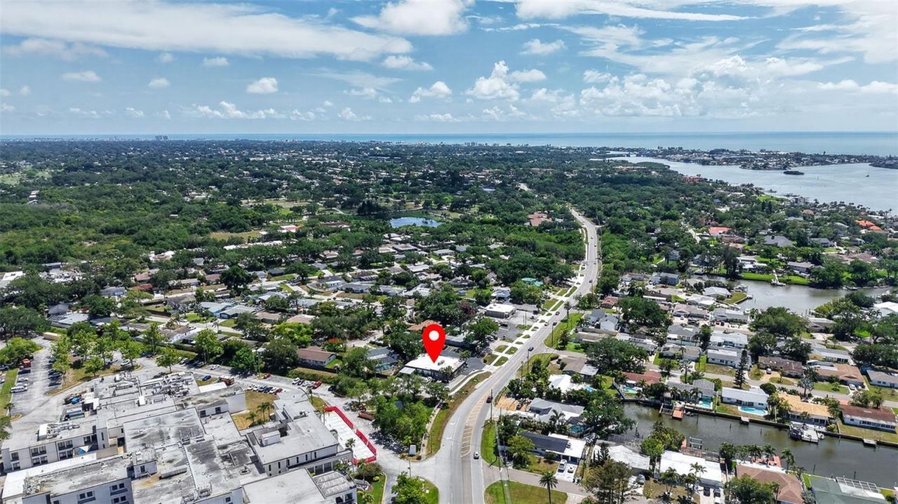 2039 Indian Rocks Road S, Largo, FL 33774 Photo