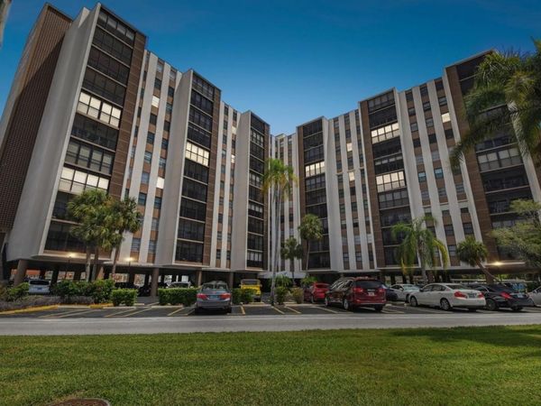 10355 PARADISE BOULEVARD , Unit 702, TREASURE ISLAND, FL 33706