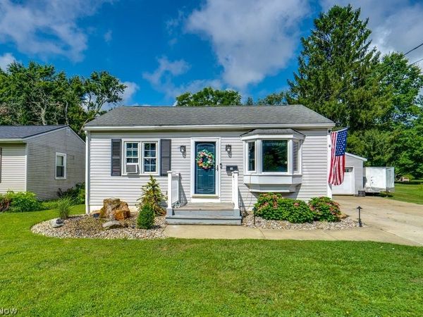 88 Taylor Road , Barberton, OH 44203