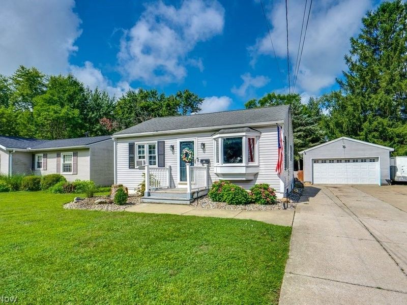 88 Taylor Road , Barberton, OH 44203 Photo 2