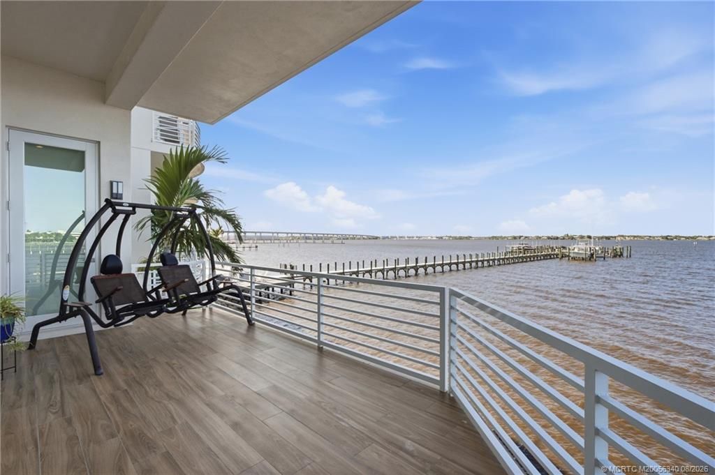 51 SE Seminole Street, Unit 205, Stuart, FL 34994 Photo