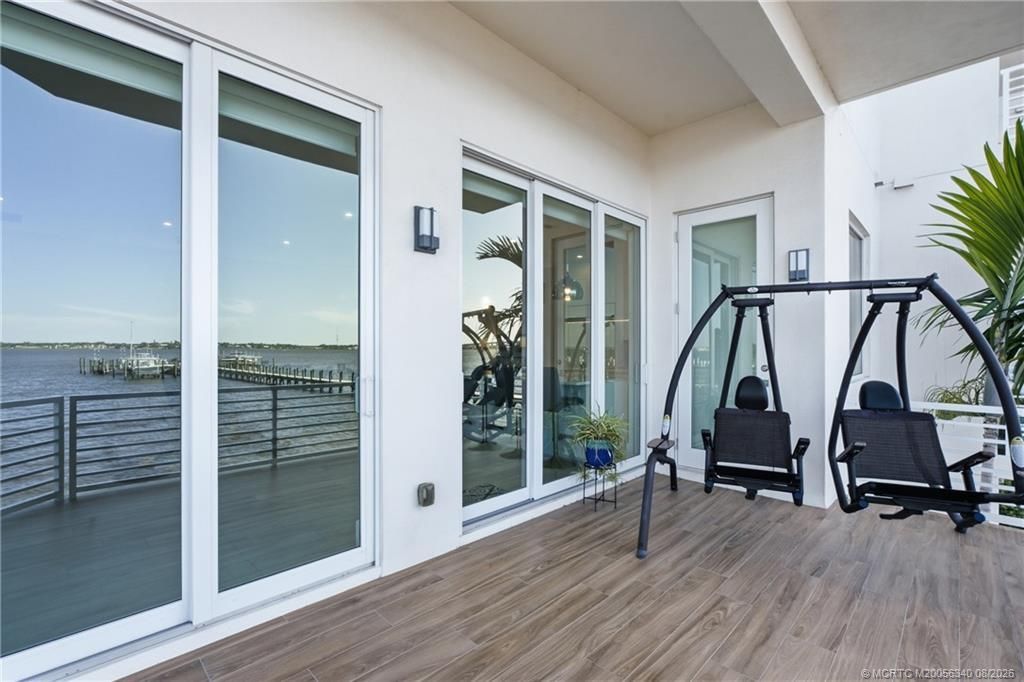 51 SE Seminole Street, Unit 205, Stuart, FL 34994 Photo