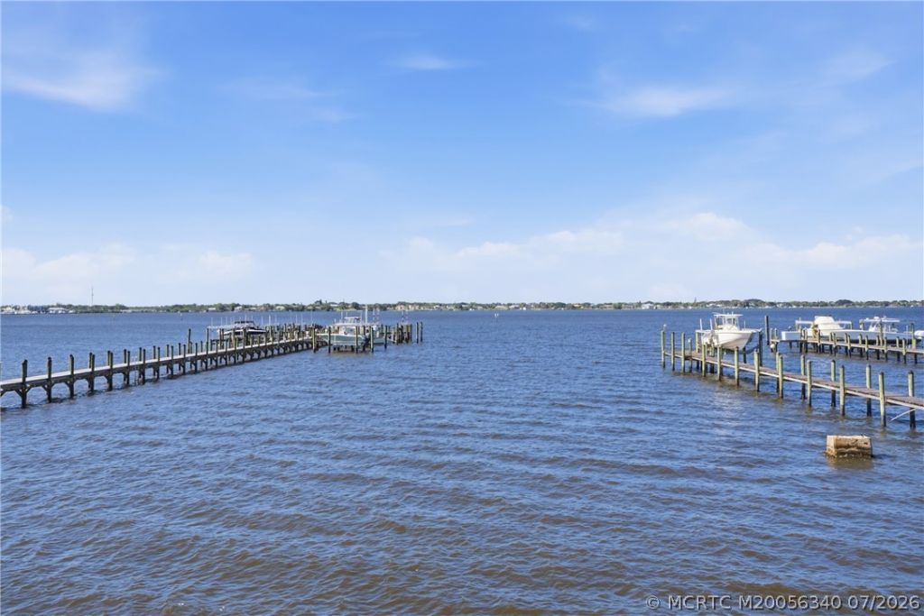 51 SE Seminole Street, Unit 205, Stuart, FL 34994 Photo