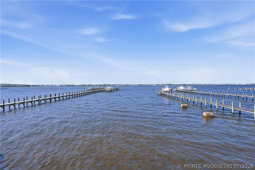51 SE Seminole Street, Unit 205, Stuart, FL 34994 Photo