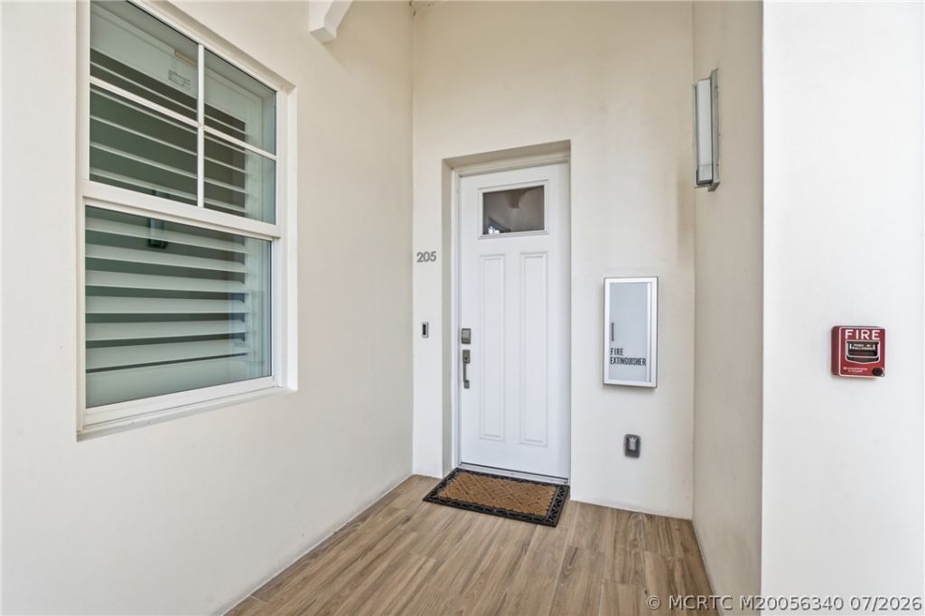 51 SE Seminole Street, Unit 205, Stuart, FL 34994 Photo