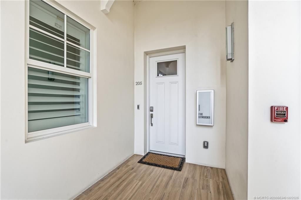 51 SE Seminole Street, Unit 205, Stuart, FL 34994 Photo