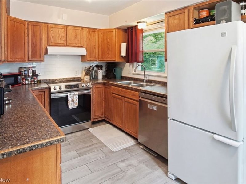248 Jennings Avenue , Cuyahoga Falls, OH 44221 Photo 7