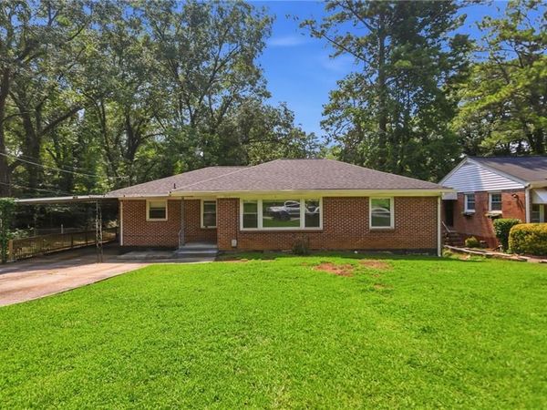 2651 Plantation Drive , East Point, GA 30344