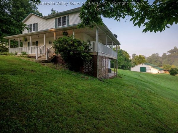 154 Horseshoe Drive, Buffalo, WV 25033