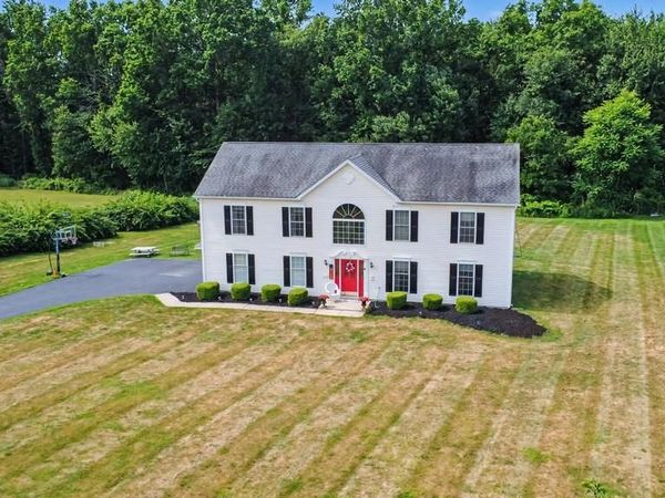 71 Dellwood Court, Westtown, NY 10998