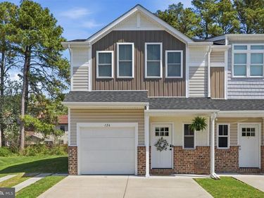 126 STELLA COURT, STEPHENS CITY, VA 22655