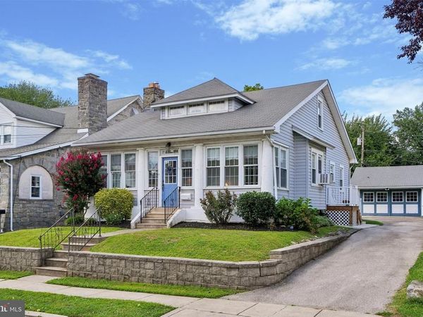 224 S MADISON AVENUE, UPPER DARBY, PA 19082