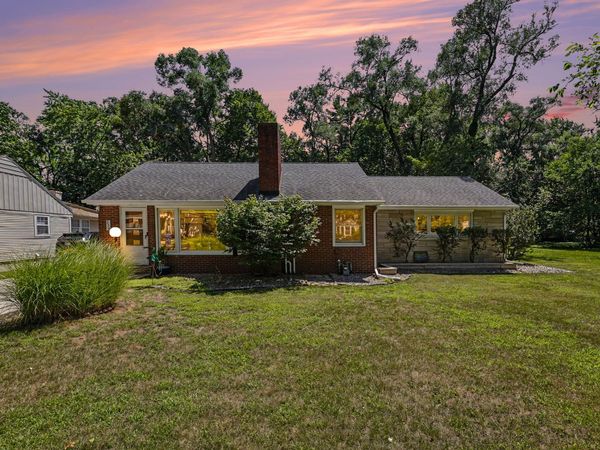 216 Hampton Road, Benton Harbor, MI 49022