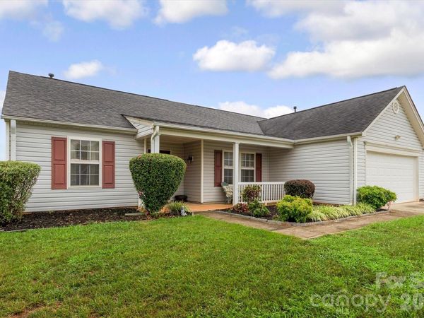 9704 Aventide Lane , Charlotte, NC 28215