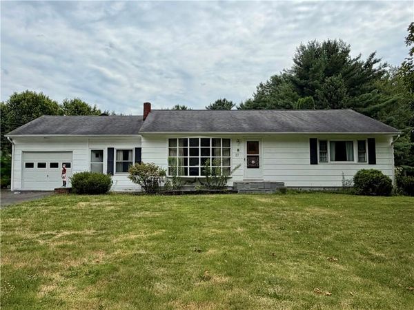 27 Park Lane , Big Flats, NY 14814