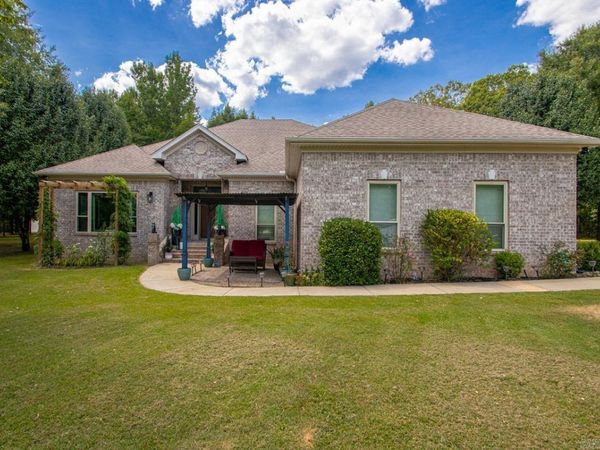 780 E Lawson, Little Rock, AR 72210