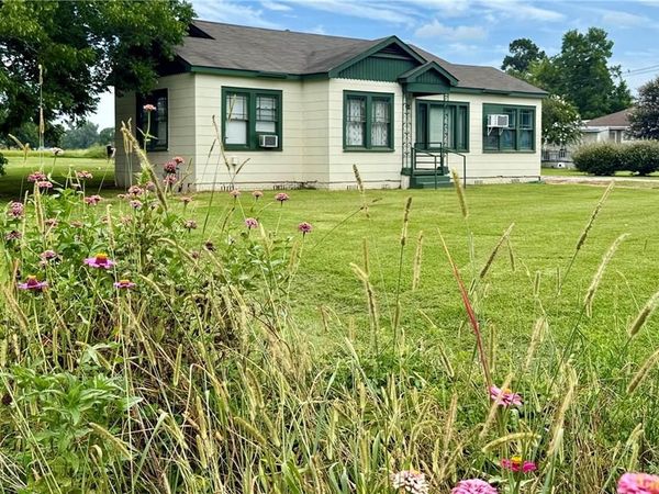 3294 115 Highway, Hessmer, LA 71341
