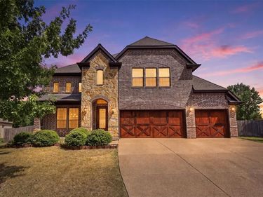 1517 Fence Post Drive, Fort Worth, TX 76052