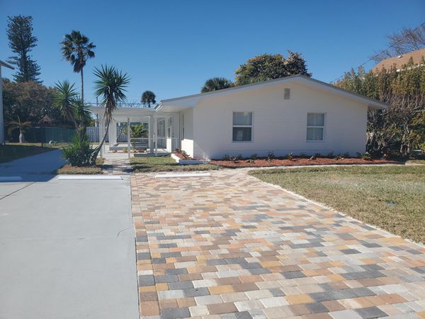335 HERNANDO Street, Fort Pierce, FL 34949