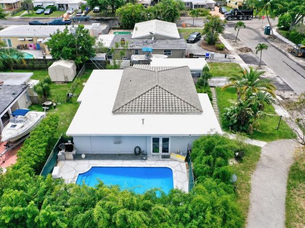 970 SW 3RD Avenue, Pompano Beach, FL 33060