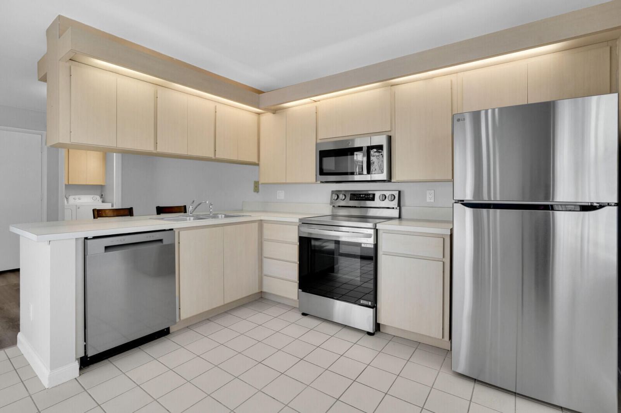 8156 Chelsea Court, Unit 56C, Lake Clarke Shores, FL 33406 Photo