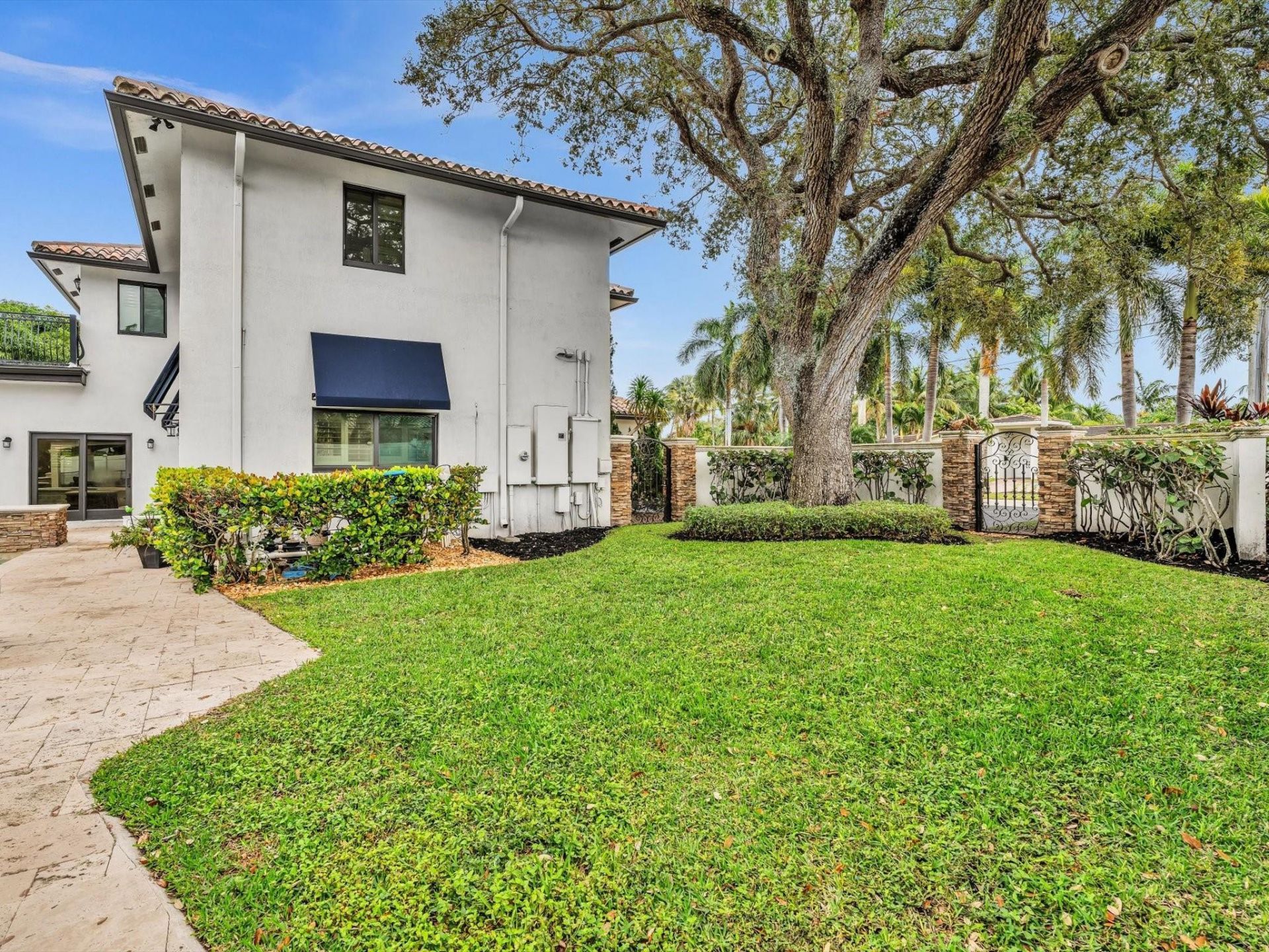749 SW 2nd Street, Boca Raton, FL 33486 Photo