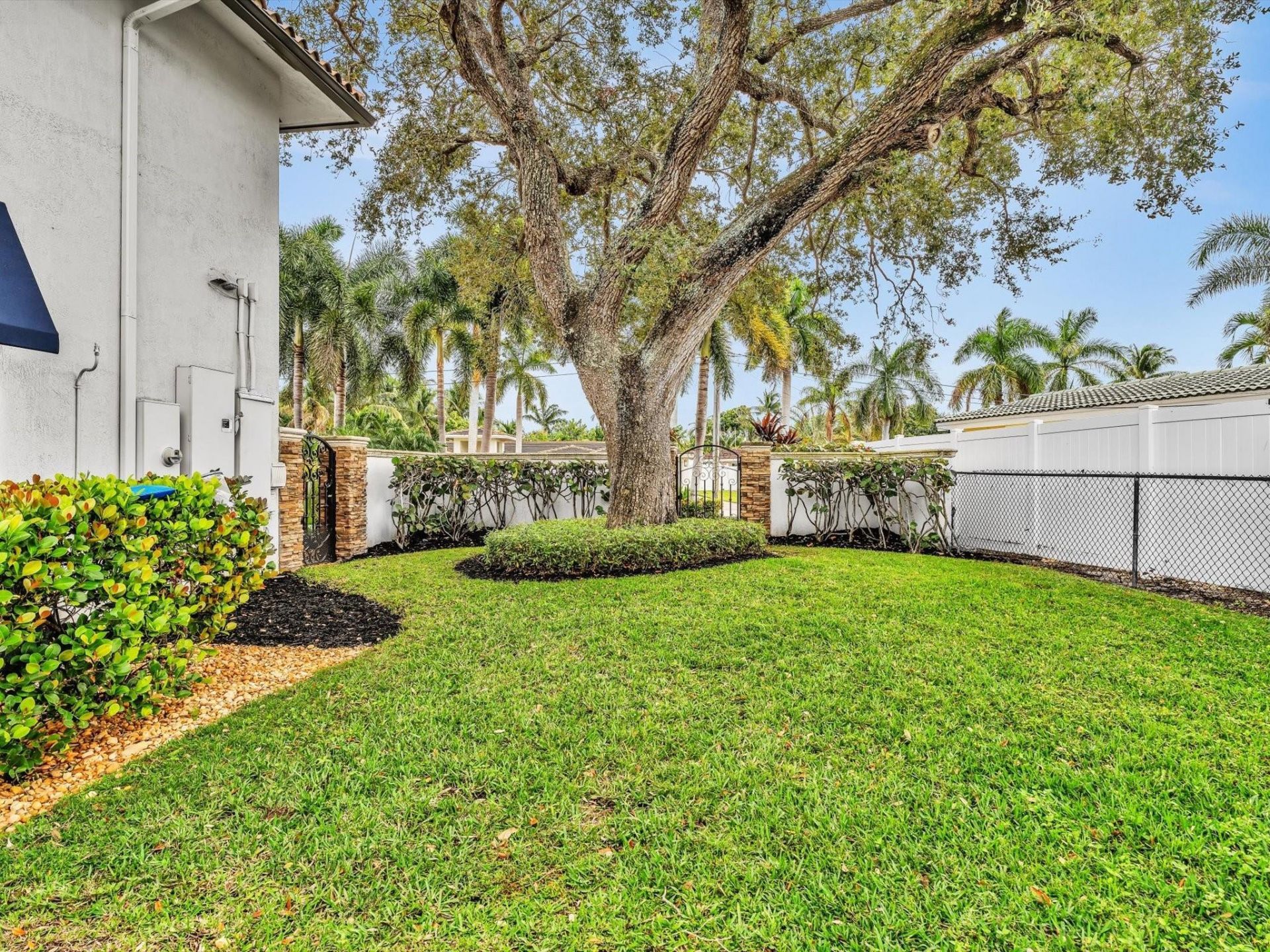 749 SW 2nd Street, Boca Raton, FL 33486 Photo