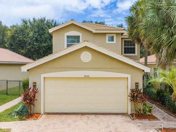 10941 Bitternut Hickory Lane, Boynton Beach, FL 33437