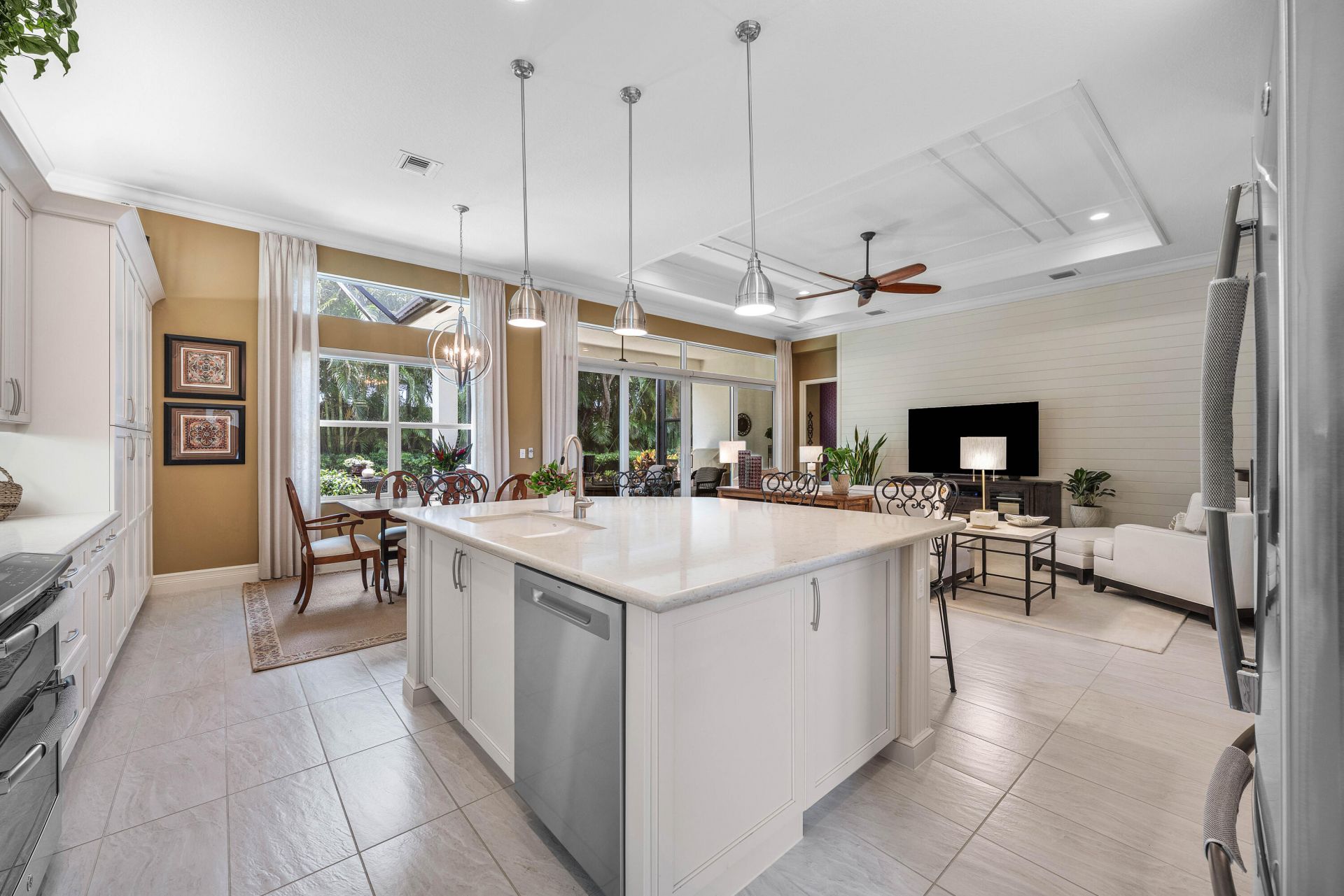 9061 Golden Mountain Circle, Boynton Beach, FL 33473 Photo