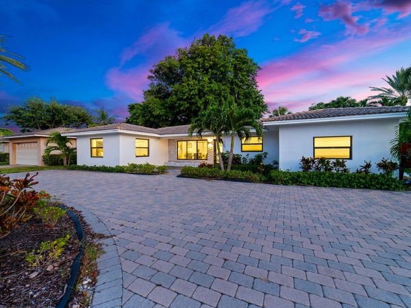 324 Bamboo Road, Palm Beach Shores, FL 33404