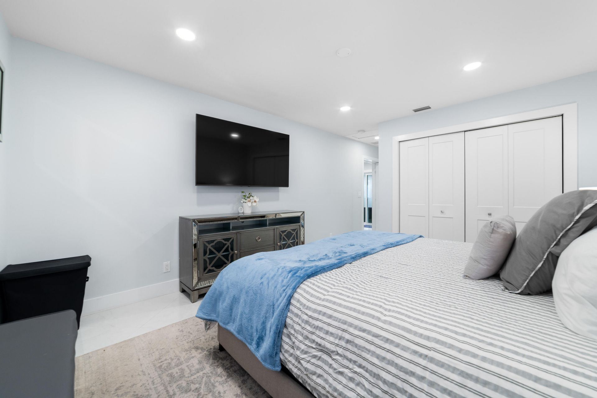 324 Bamboo Road, Palm Beach Shores, FL 33404 Photo