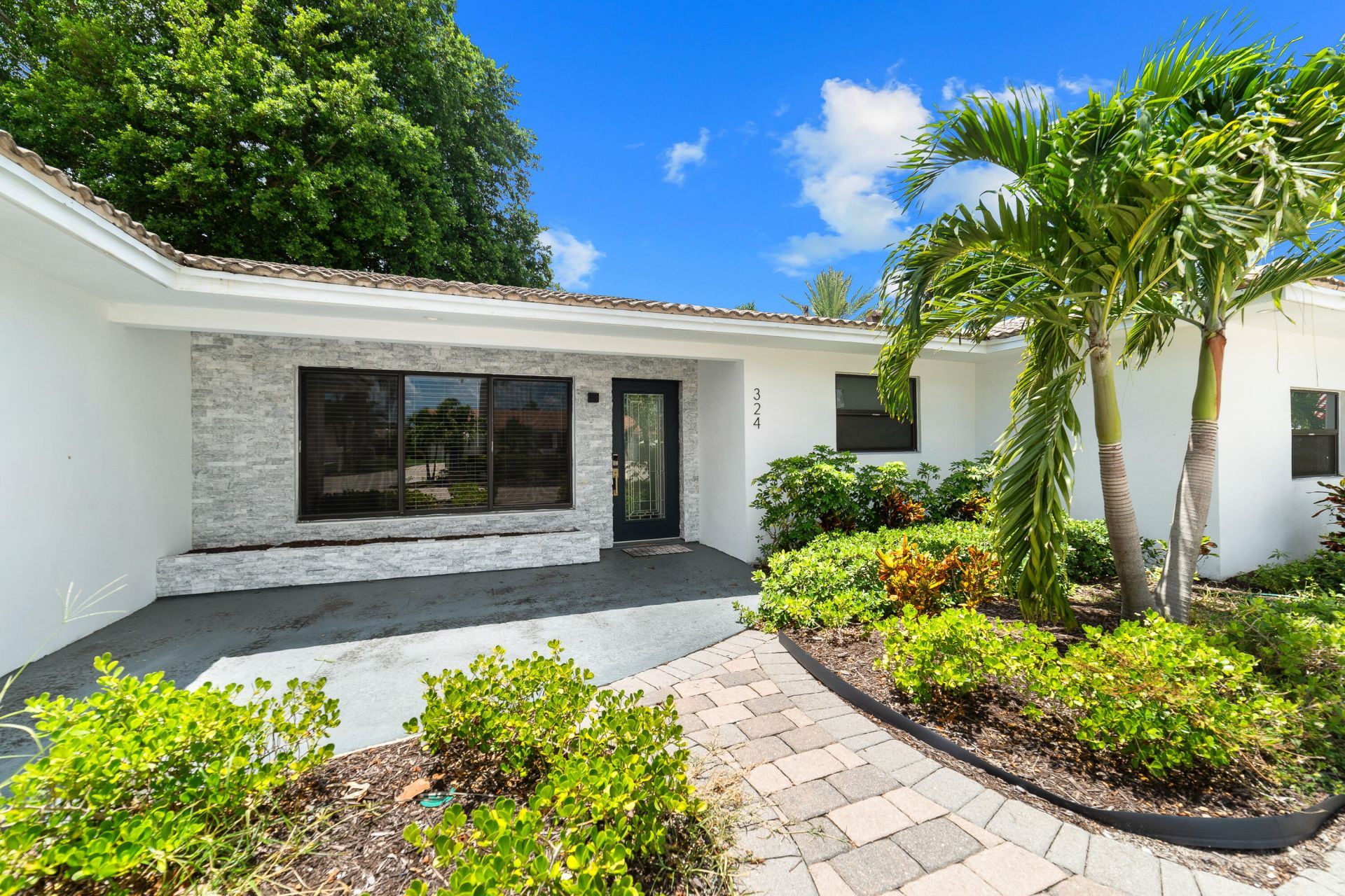 324 Bamboo Road, Palm Beach Shores, FL 33404 Photo